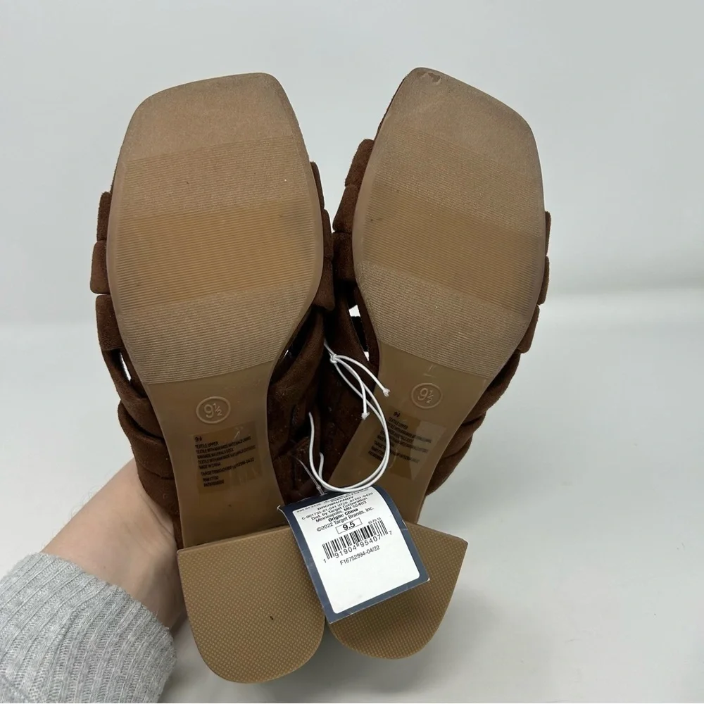 Universal Thread Andy Brown Strappy Slip On Heeled Sandals Size 9.5 Open Toe